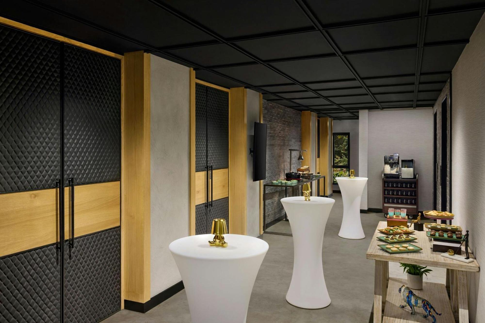 Moxy Mumbai Andheri West Extérieur photo
