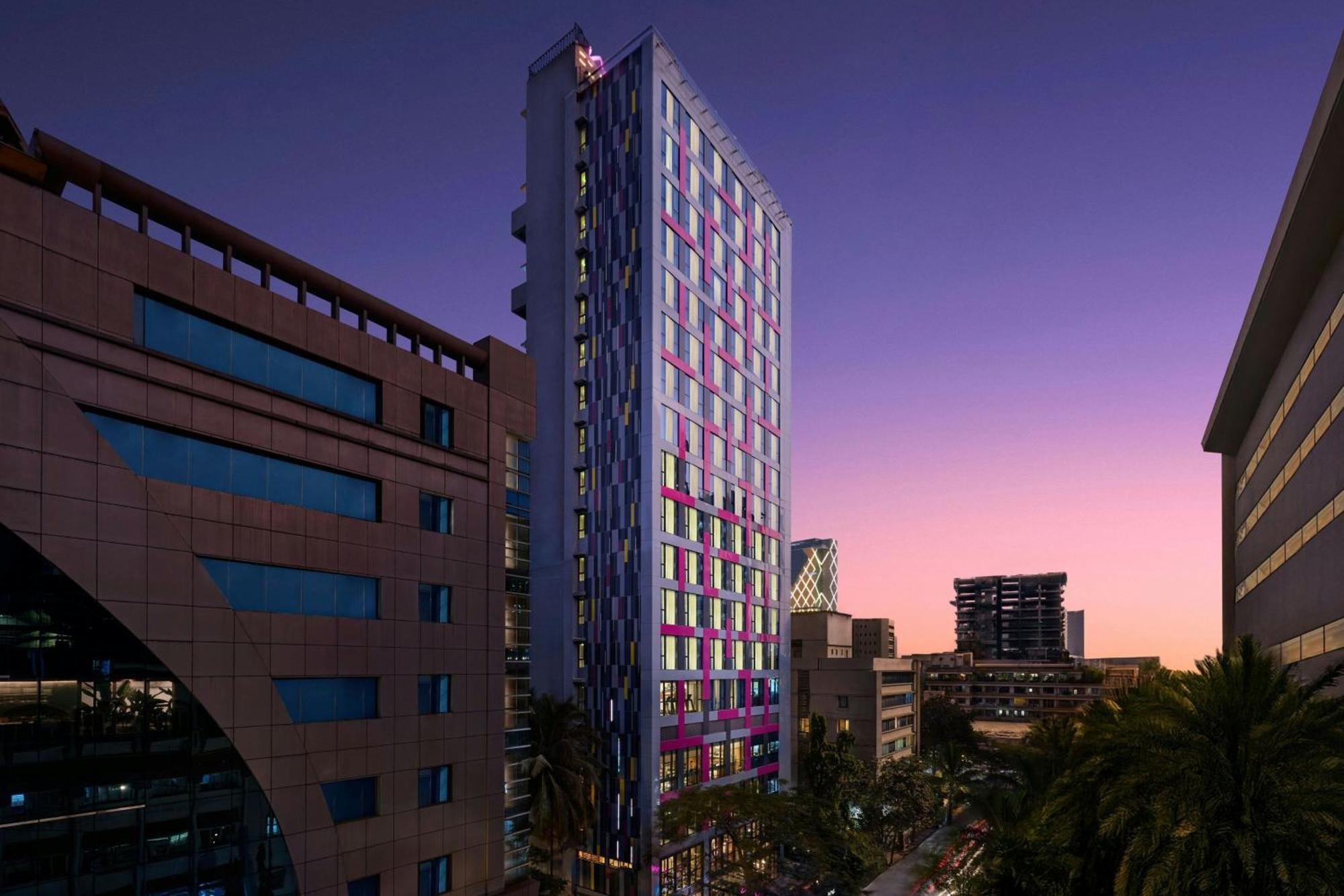 Moxy Mumbai Andheri West Extérieur photo